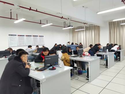 金融工程专业学生模拟企业运营实训.jpg